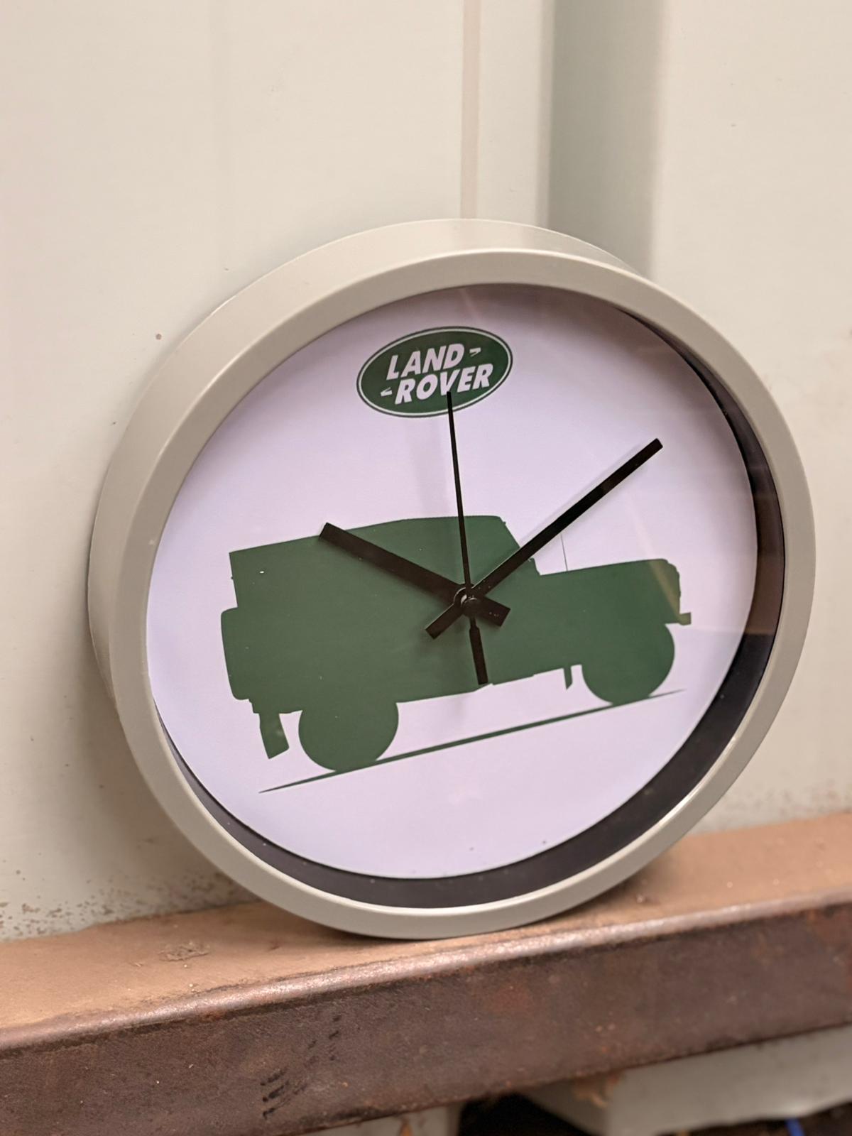 Horloge décorative Rover – Design iconique & esprit vintage